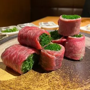ホルモン焼肉 富や 栄店（とみや）