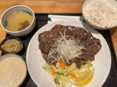 牛たん炭焼 利久 博多デイトス店（ぎゅうたんすみやき りきゅう）