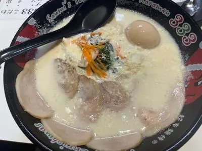 元祖トマトラーメンと辛めん 三味 十日えびす店