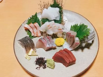 和食バル＆鮨 料理屋 山崎（山﨑）