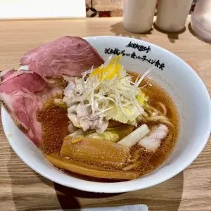 創業麺類元年 坂本龍馬が愛したラーメン食堂