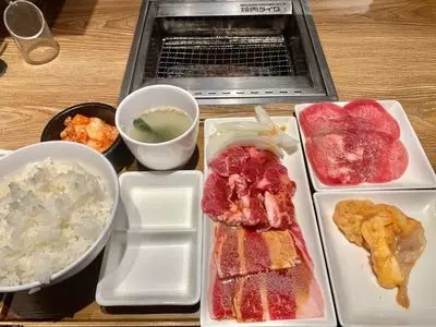 焼肉ライク 新宿西口店