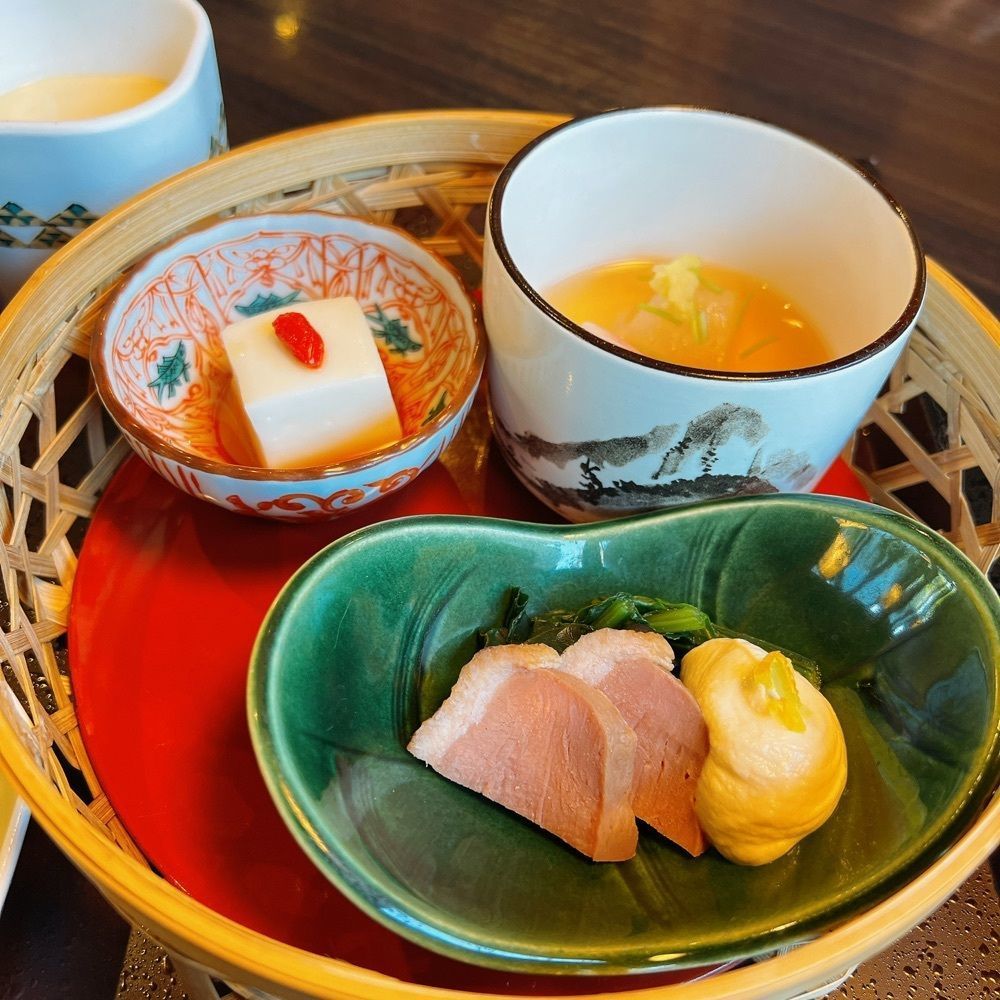 ヤジメシ　ボリューム満点東京グルメさんが投稿した和食しゃぶしゃぶ かごの屋 鷺宮店に関する口コミの画像
