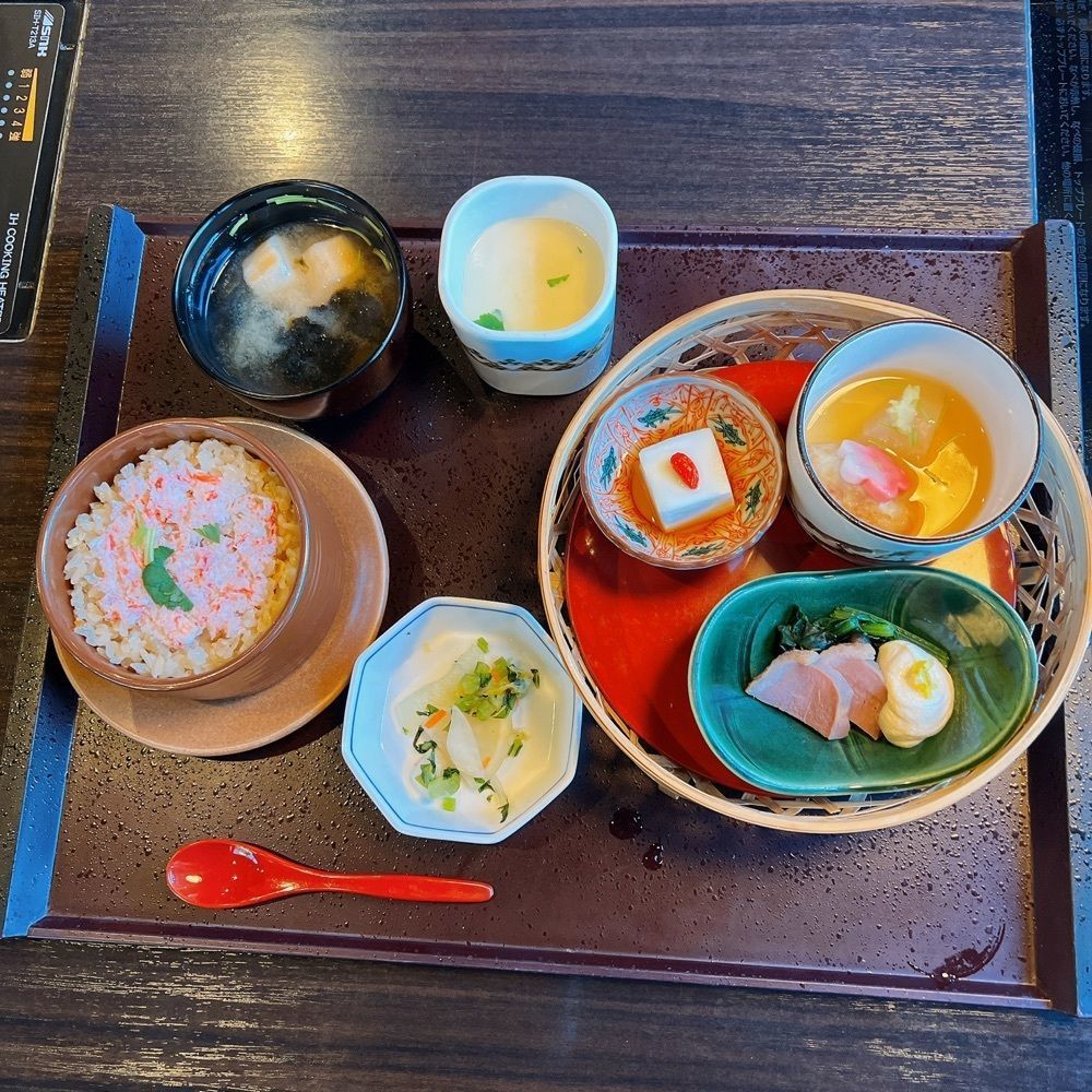 ヤジメシ　ボリューム満点東京グルメさんが投稿した和食しゃぶしゃぶ かごの屋 鷺宮店に関する口コミの画像