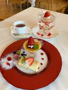 山梨県立美術館