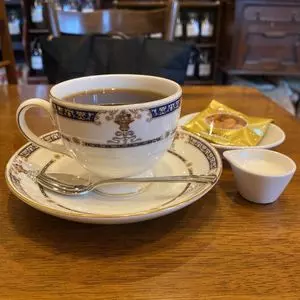 茶房万葉人