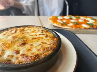オービカ モッツァレラバー 六本木ヒルズ店（OBICA MOZZARELLA BAR）