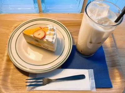 リエゾン ライブラリー＆カフェ（Liaison Library & Cafe）