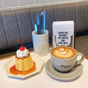 珈琲 軽食 ブランケット（Blanket）