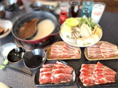 しゃぶしゃぶ食べ放題 阪大屋 竹とら