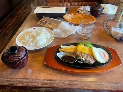 肉の万世 庄和インター店