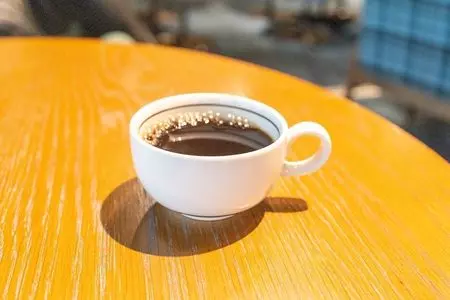 CAFE SALVADOR BUSINESS SALON（カフェ サルバドル ビジネス サロン）