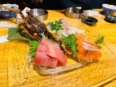 魚と肉 伊勢屋 西新宿本店（-ISEYA-）