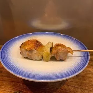 焼鳥 um （ヤキトリ ウム）