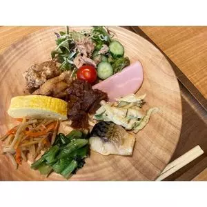 かめ福 オンプレイス（KAMEFUKU ON PLACE）
