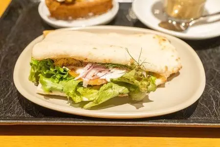 Paul Bassett 新宿（ポールバセット）