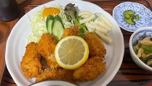 栄食堂