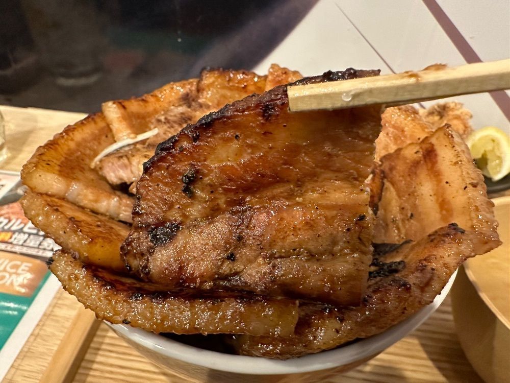 かずくんさんが投稿した元祖豚丼屋 TONTON 船場センタービル10号館店（トントン）に関する口コミの画像