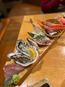 魚金 本店（うおきん）