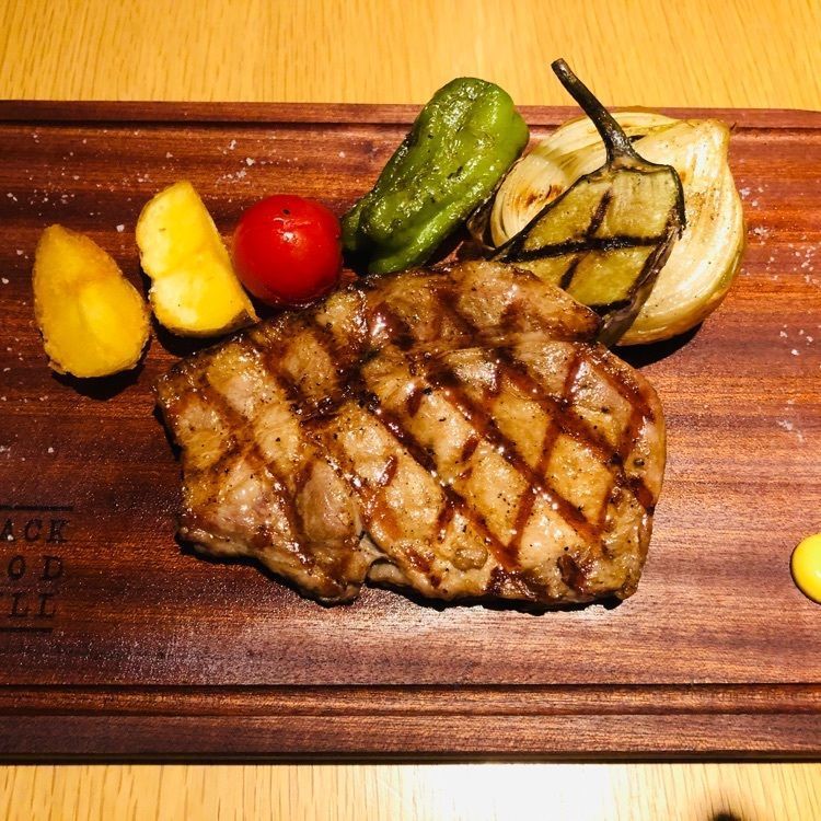 サトツルさんが投稿したブラックウッドグリル（Black Wood Grill）に関する口コミの画像
