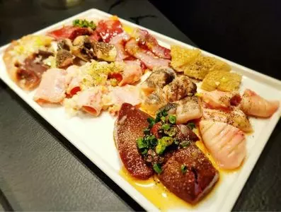 焼肉はなび