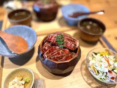 北新地 焼肉 菊地