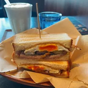 バンクサンドイッチ アクアシティお台場店（Bunk Sandwiches）