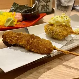 昼はうどん屋 夜は炭火串焼 串串パニック