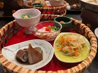 郷土ダイニング 鮪山