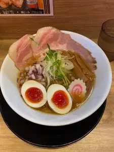 RAMEN LABO ウサギ PLUS（ラーメンラボ ウサギ プラス）