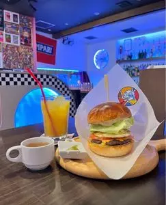 FLAIR＆DINER S-PARK（フレアー＆ダイナー エスパーク）