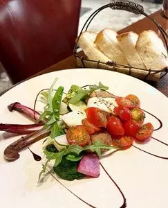 オステリア ヴァレンティーナ（Osteria Valentina）
