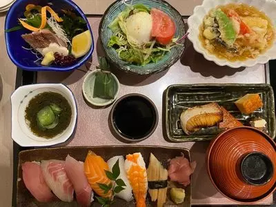 うまいんじょ処 魚や