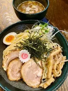 中華そば 麦家（ばくや）