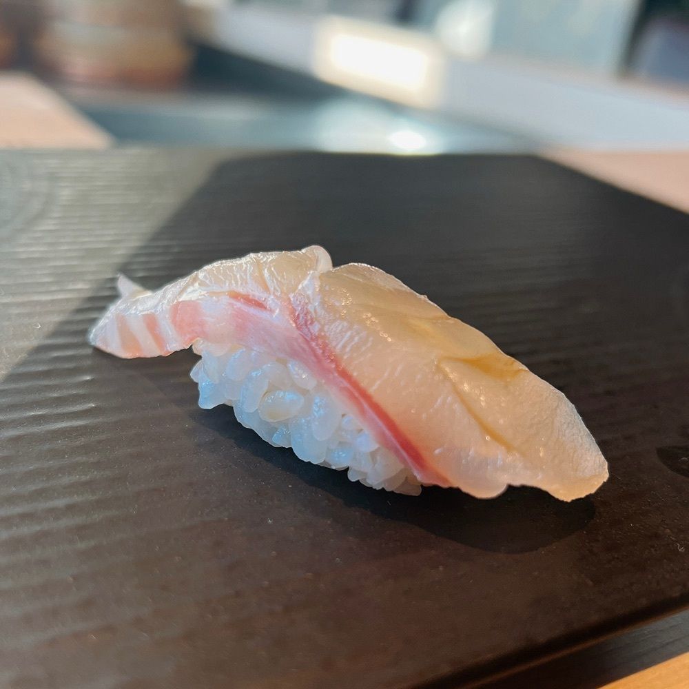 ヤジメシ　ボリューム満点東京グルメさんが投稿した天寿し 横浜店（【旧店名】横浜 鮨 黒潮海閤）に関する口コミの画像