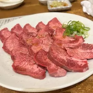 沼津ホルモン 竜まる