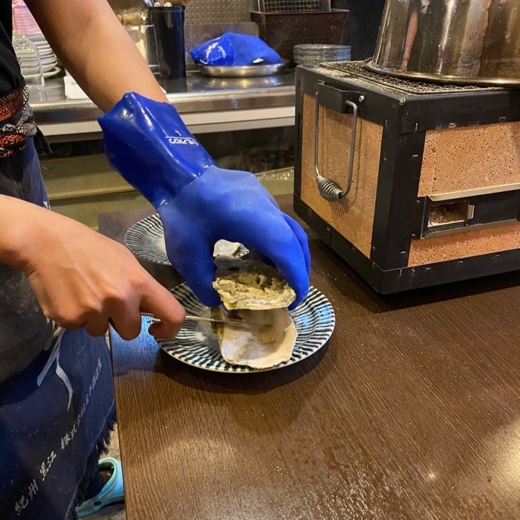 かめ_メグミさんが投稿したかき小屋 飛梅 仙台駅前店に関する口コミの画像