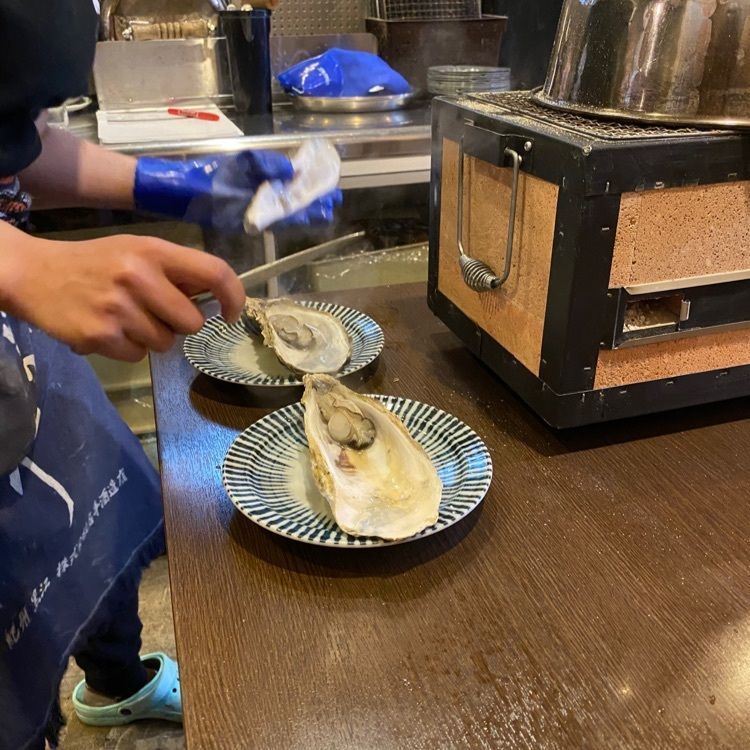 かめ_メグミさんが投稿したかき小屋 飛梅 仙台駅前店に関する口コミの画像