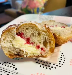 ブラン ドゥ ブラン ベーカリー（Blanc de Blanc Bakery）
