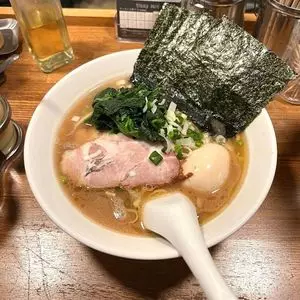 神楽坂家系ラーメン モンタナ（RAMEN MONTANA HOUSE）