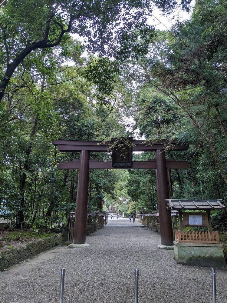 shin-emonさんさんが投稿した石上神宮拝殿に関する口コミの画像