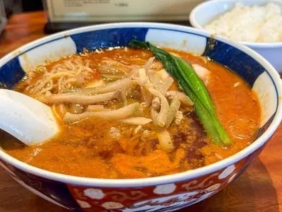 支那麺 はしご 銀座四丁目店