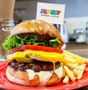 フライ ボーイ バーガー&コーヒー（FLY BOY BURGER & COFFEE）