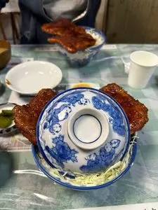 白孔雀食堂（しろくじゃくしょくどう）
