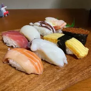 千春鮨 運河店