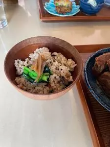 首里 ほりかわ 2枚目