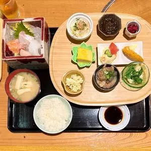 お酒・お惣菜・和食 竜田屋（たつたや）