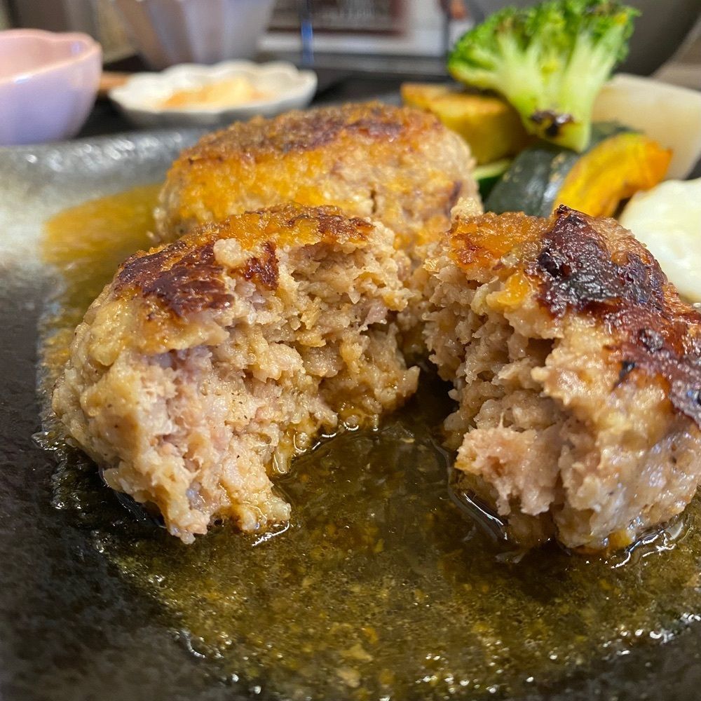 鉄道王さんが投稿したハンバーグと伊賀牛丼の五右衛門に関する口コミの画像