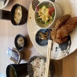 神楽坂 横内
