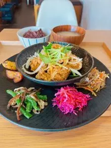 A to Z cafe（エートゥゼットカフェ）